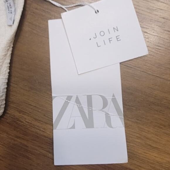 ZARA Sleeveless Textured Lace Jumpsuit Romper Ivory S NWT Chic Designer Evening - Picture 7 of 11